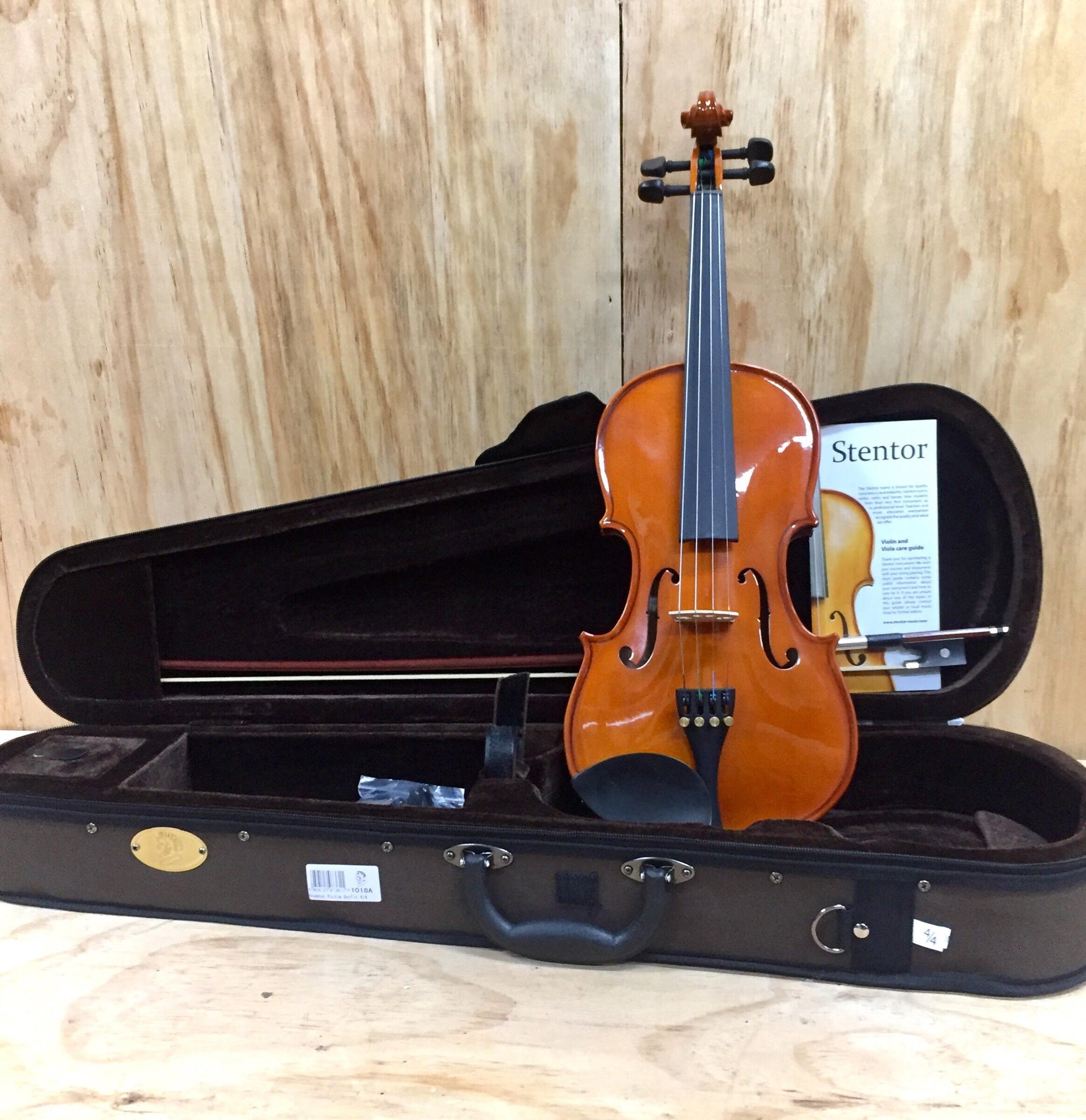 最低価格の STENTOR ステンター バイオリン student st 4/4 弦楽器 